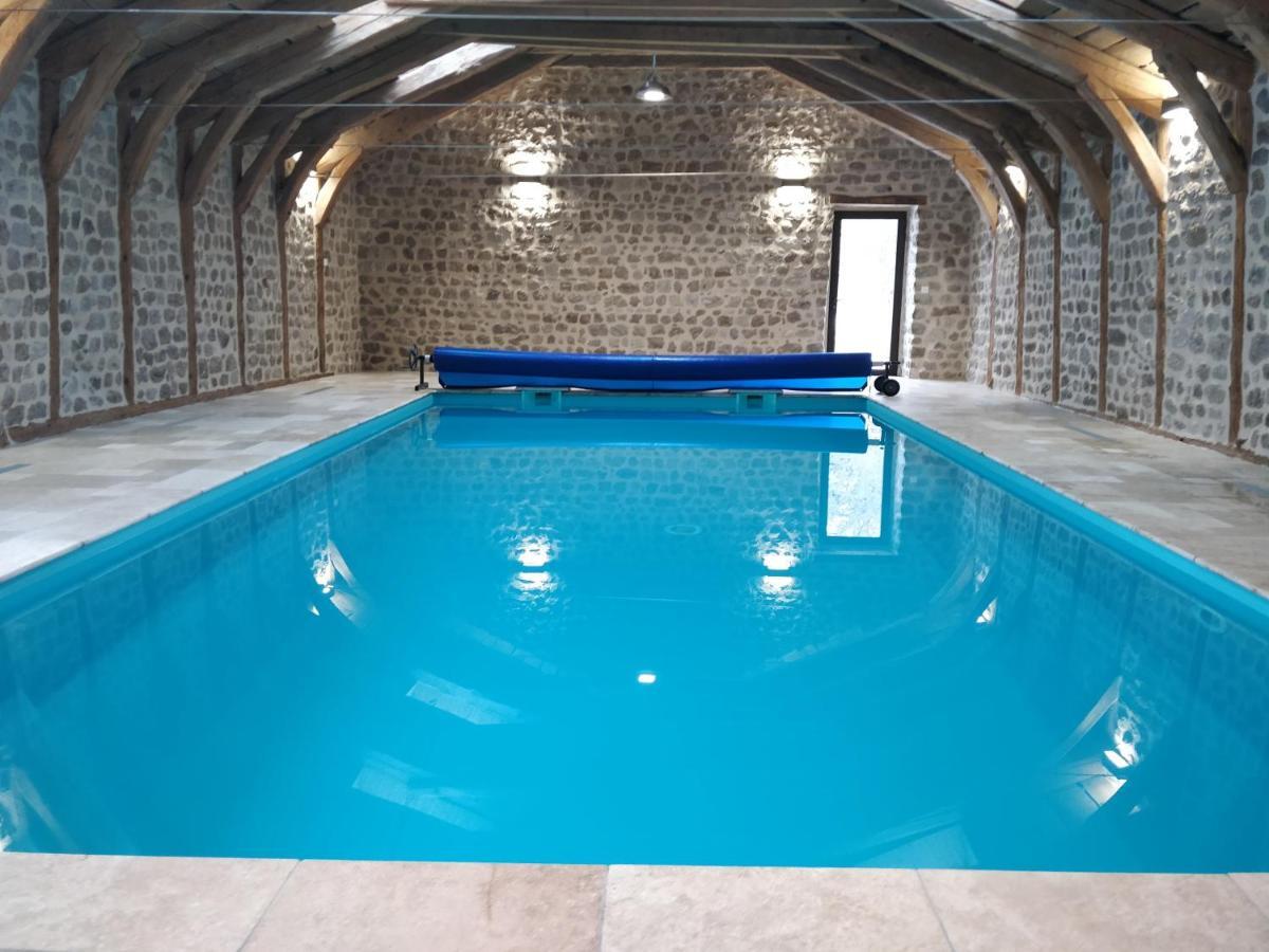 Les Fayettes Hotel Montregard Eksteriør billede